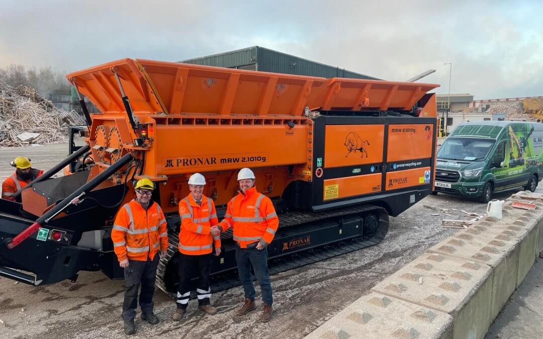 Enva doubles wood recycling capacity in Manchester after investing in Pronar shredder